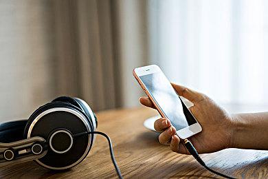 《吸血鬼幸存者》1.7免费更新即将上线 新角色新武器